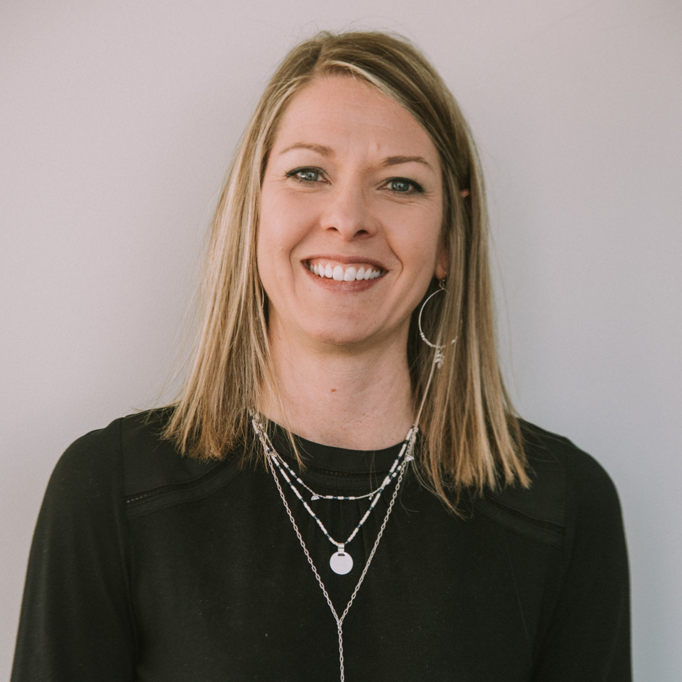 Angie Schlosser-Bacon head shot